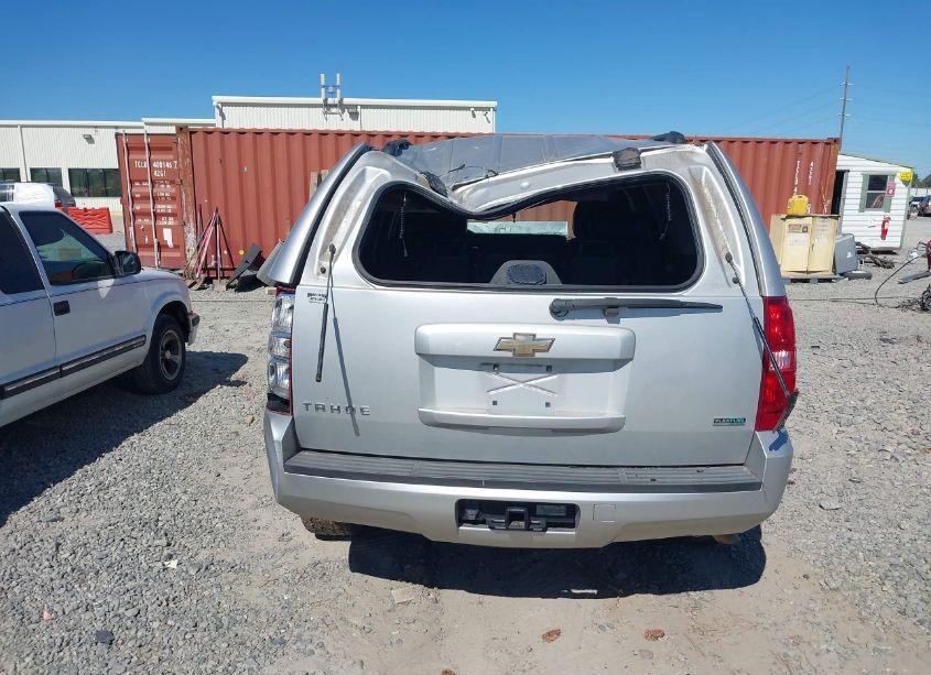 Photo 17 of 2010 Chevrolet Tahoe LS (VIN 1GNMCAE32AR228085)