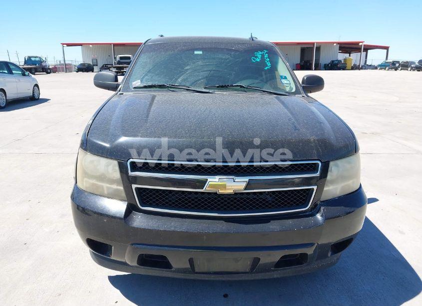 Photo 12 of 2010 Chevrolet Tahoe LS (VIN 1GNMCAE39AR169004)