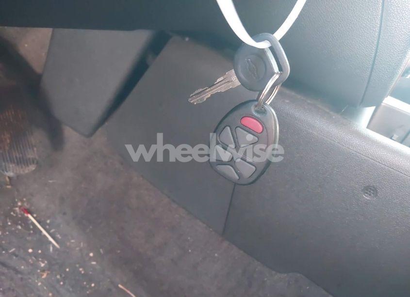 Photo 11 of 2010 Chevrolet Tahoe LT (VIN 1GNMCBE31AR244803)