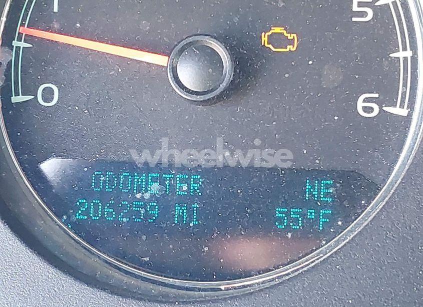 Photo 15 of 2010 Chevrolet Tahoe LT (VIN 1GNMCBE32AR115615)