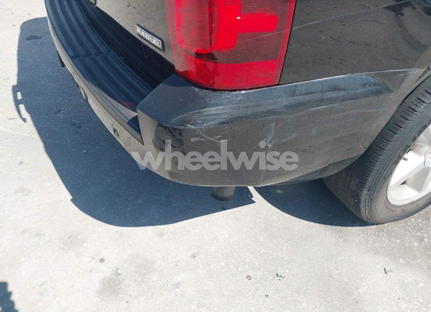 Photo 19 of 2010 Chevrolet Tahoe LT (VIN 1GNMCBE32AR115615)