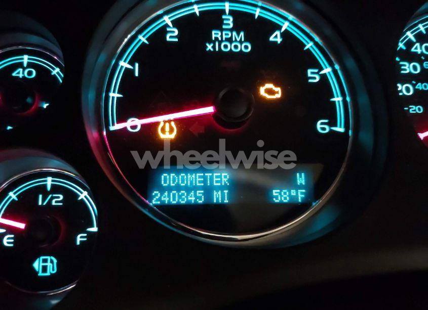 Photo 15 of 2010 Chevrolet Tahoe LT (VIN 1GNMCBE32AR244471)