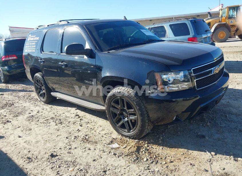 2010 Chevrolet Tahoe LT (VIN 1GNMCBE33AR147585) main photo