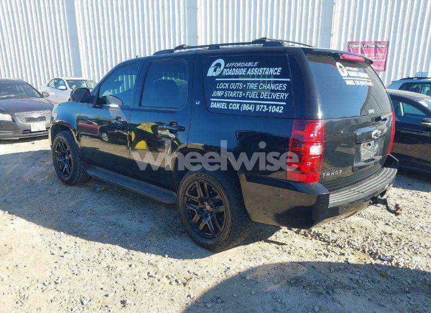 Photo 3 of 2010 Chevrolet Tahoe LT (VIN 1GNMCBE33AR147585)