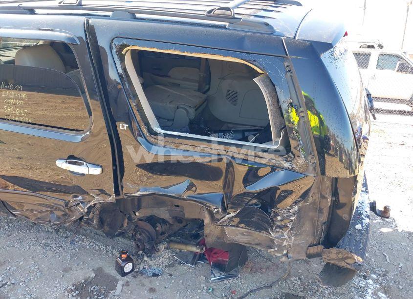 Photo 6 of 2010 Chevrolet Tahoe LT (VIN 1GNMCBE35AR159284)