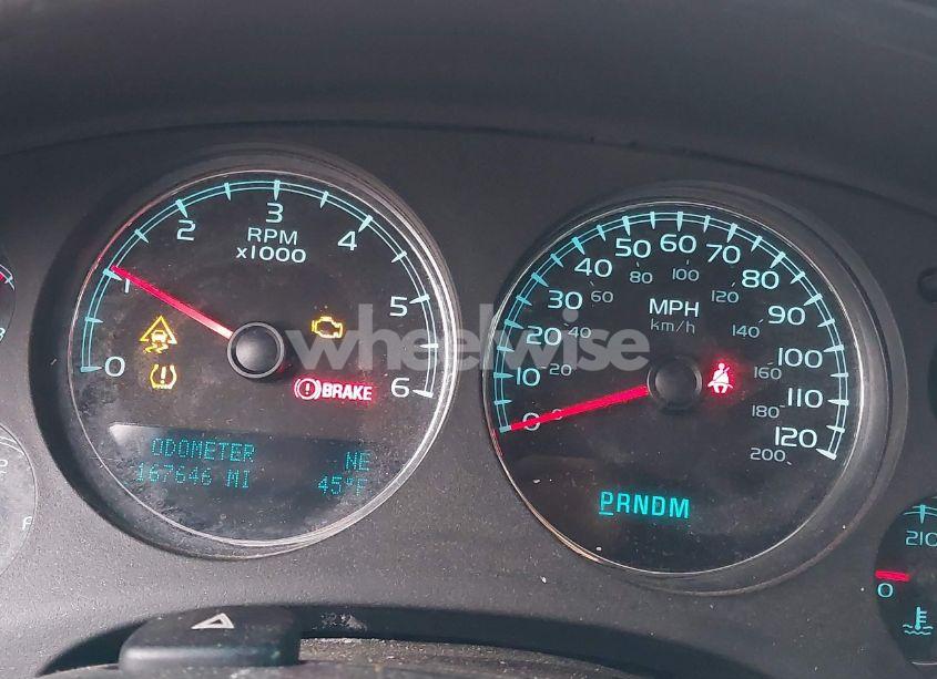 Photo 15 of 2010 Chevrolet Tahoe LT (VIN 1GNMCBE35AR207561)