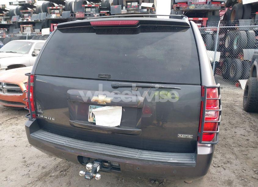 Photo 16 of 2010 Chevrolet Tahoe LT (VIN 1GNMCBE35AR207561)