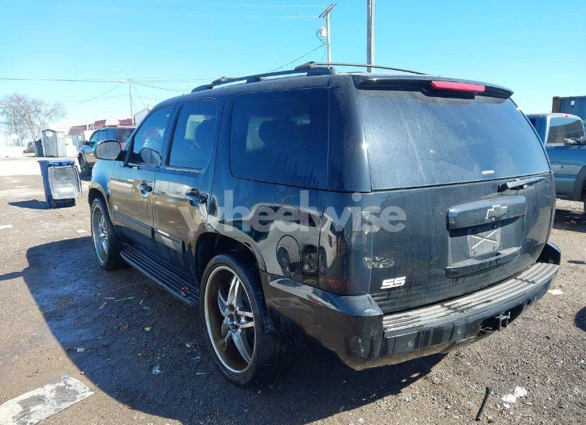 Photo 14 of 2010 Chevrolet Tahoe LT (VIN 1GNMCBE38AR182090)