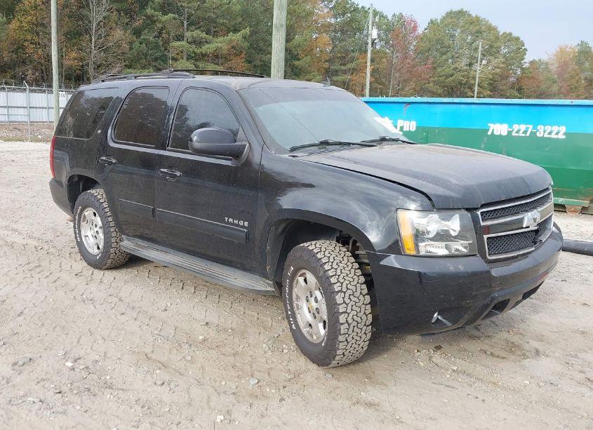 2010 Chevrolet Tahoe LT (VIN 1GNMCBE3XAR192006) main photo