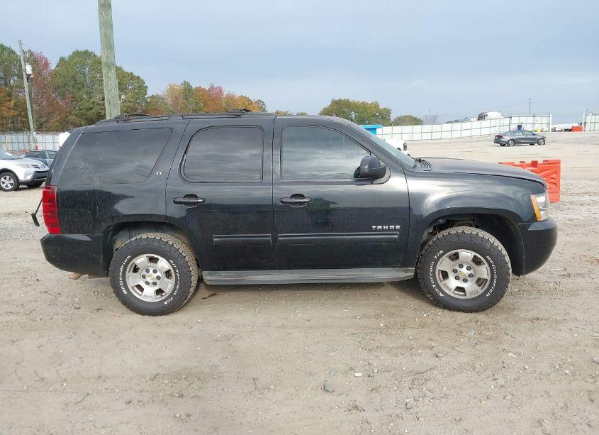 Photo 13 of 2010 Chevrolet Tahoe LT (VIN 1GNMCBE3XAR192006)