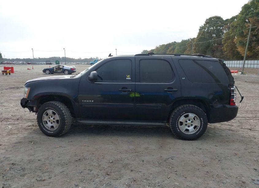 Photo 14 of 2010 Chevrolet Tahoe LT (VIN 1GNMCBE3XAR192006)
