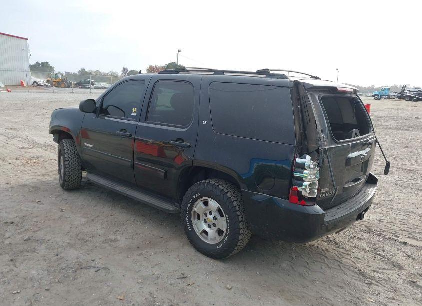 Photo 3 of 2010 Chevrolet Tahoe LT (VIN 1GNMCBE3XAR192006)