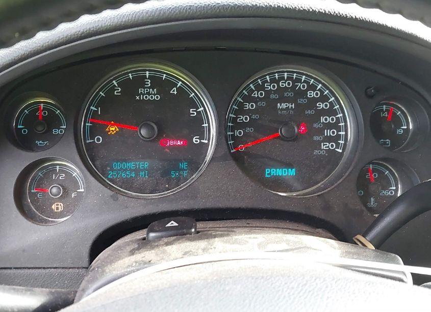 Photo 7 of 2010 Chevrolet Tahoe LT (VIN 1GNMCBE3XAR192006)