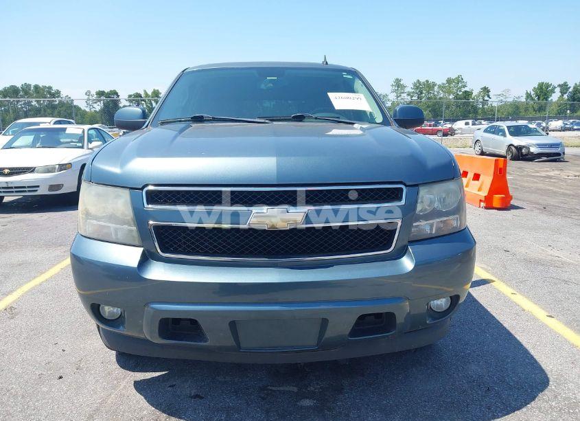 Photo 12 of 2010 Chevrolet Tahoe LT (VIN 1GNMCBE3XAR247988)