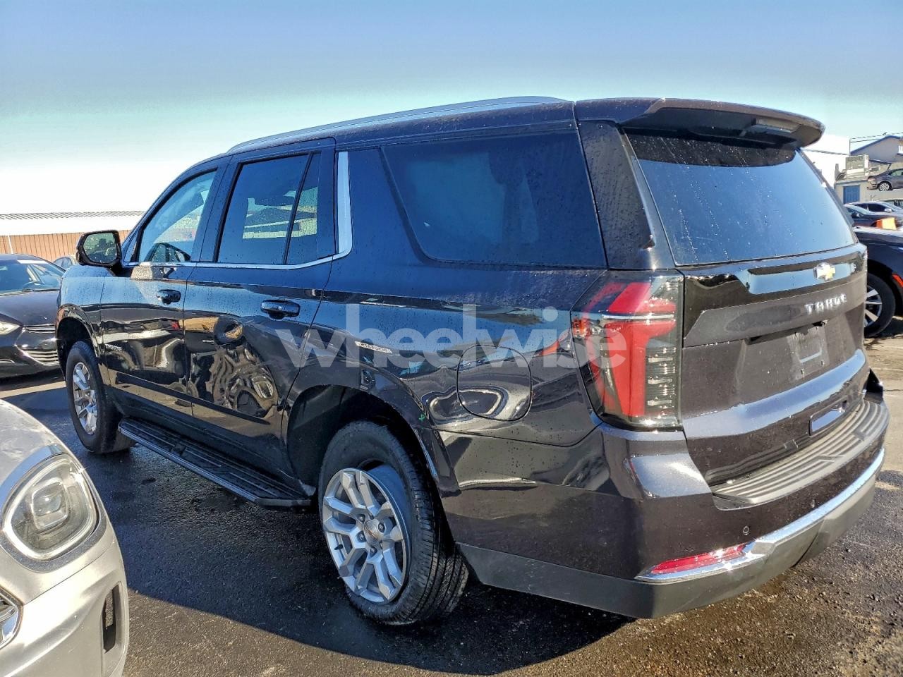 Photo 2 of 2026 CHEVROLET TAHOE C1500 LT (VIN 1GNS5NKD4TR155987)