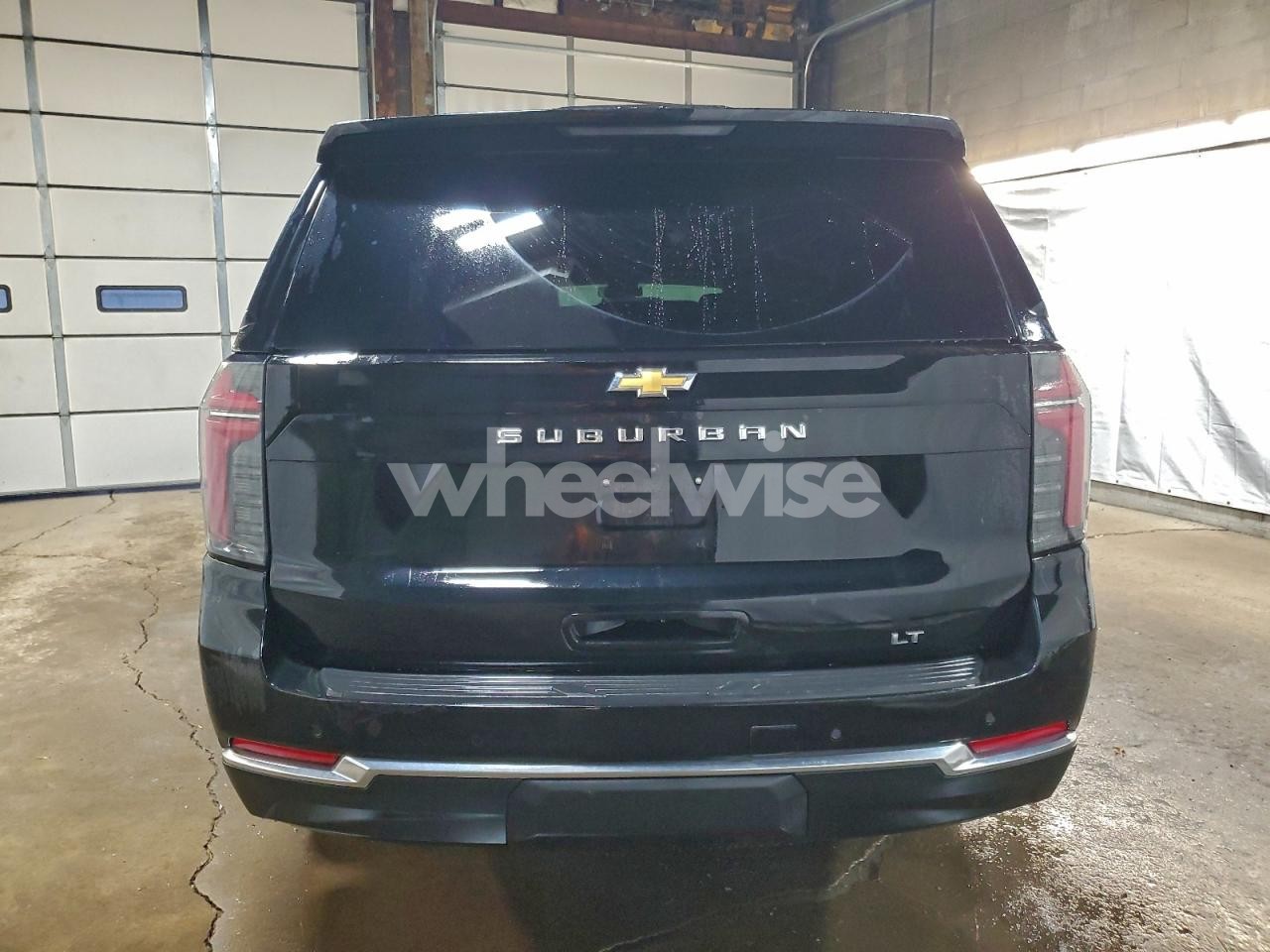 Photo 6 of 2025 CHEVROLET SUBURBAN K1500 LT (VIN 1GNS6CRD9SR288539)