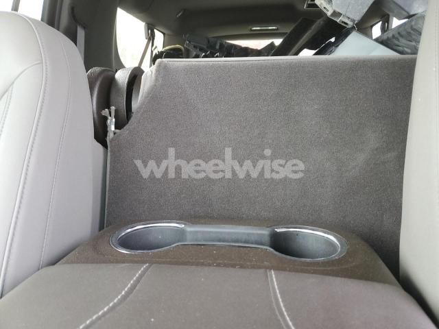 Photo 8 of 2025 CHEVROLET SUBURBAN K1500 Z71 (VIN 1GNS6DRDXSR328472)