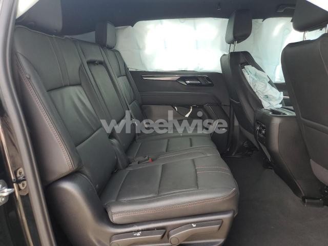 Photo 10 of 2025 CHEVROLET SUBURBAN K1500 RST N/A (VIN 1GNS6ERD2SR270833)