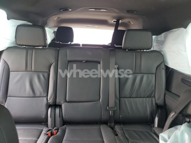 Photo 4 of 2025 CHEVROLET SUBURBAN K1500 RST N/A (VIN 1GNS6ERD2SR270833)