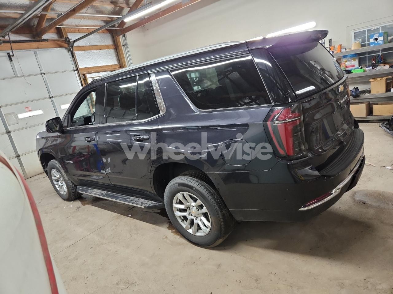 Photo 2 of 2025 CHEVROLET TAHOE K1500 LT (VIN 1GNS6NRD5SR194220)