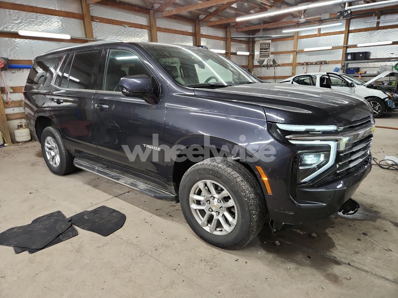 Photo 4 of 2025 CHEVROLET TAHOE K1500 LT (VIN 1GNS6NRD5SR194220)