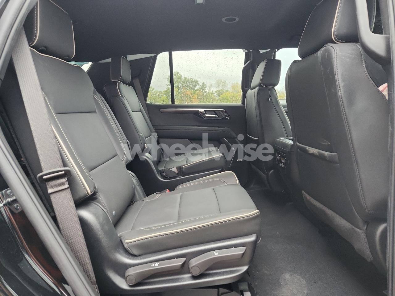 Photo 11 of 2025 CHEVROLET TAHOE K1500 PREMIER (VIN 1GNS6SRD1SR115897)