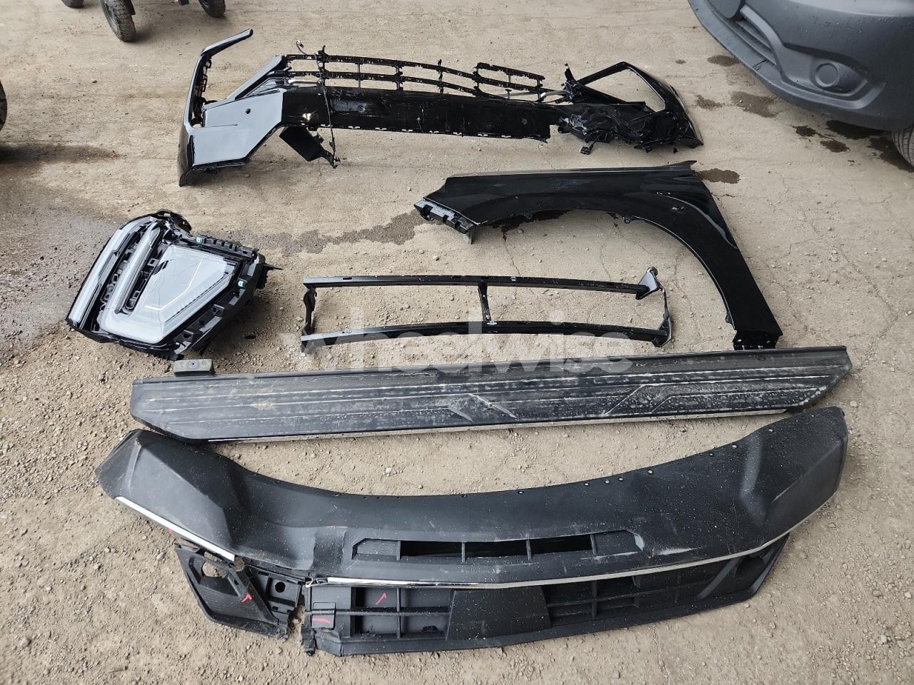 Photo 13 of 2025 CHEVROLET TAHOE K1500 PREMIER (VIN 1GNS6SRD1SR115897)