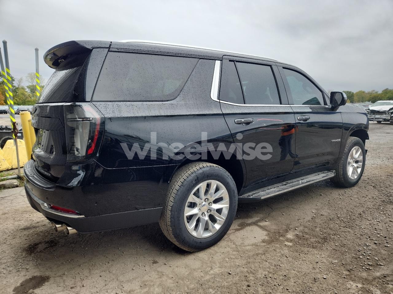 Photo 3 of 2025 CHEVROLET TAHOE K1500 PREMIER (VIN 1GNS6SRD1SR115897)