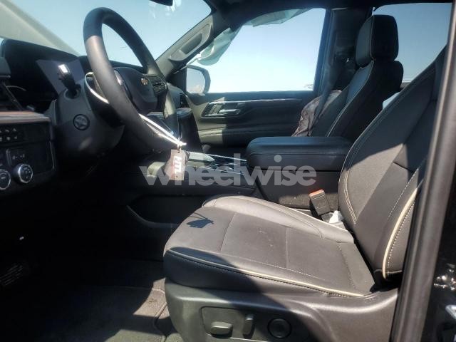 Photo 2 of 2025 CHEVROLET TAHOE K1500 PREMIER (VIN 1GNS6SRD6SR306523)