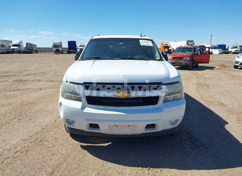 Photo 12 of 2014 Chevrolet Suburban 1500 COMMERCIAL FLEET (VIN 1GNSC5E00ER240021)