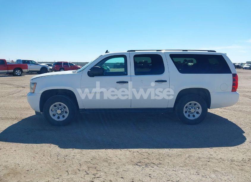 Photo 14 of 2014 Chevrolet Suburban 1500 COMMERCIAL FLEET (VIN 1GNSC5E00ER240021)