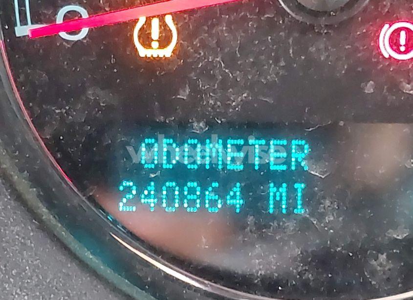 Photo 15 of 2011 Chevrolet Tahoe LS (VIN 1GNSCAE00BR102628)