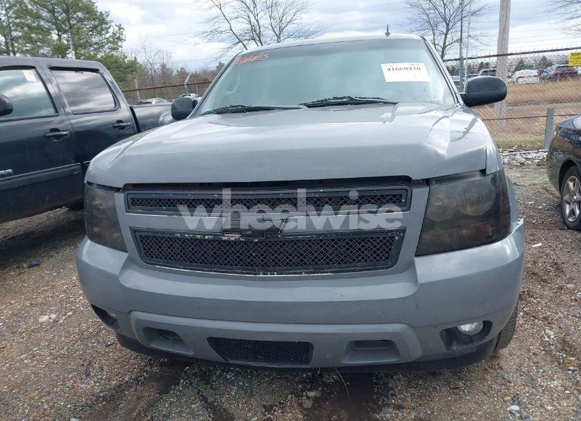 Photo 12 of 2011 Chevrolet Tahoe LS (VIN 1GNSCAE00BR309908)