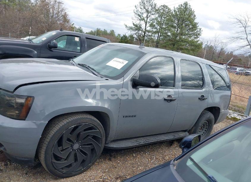 Photo 14 of 2011 Chevrolet Tahoe LS (VIN 1GNSCAE00BR309908)