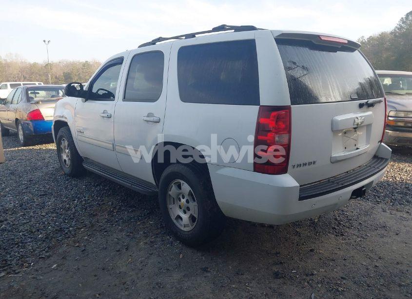 Photo 3 of 2011 Chevrolet Tahoe LS (VIN 1GNSCAE00BR356467)