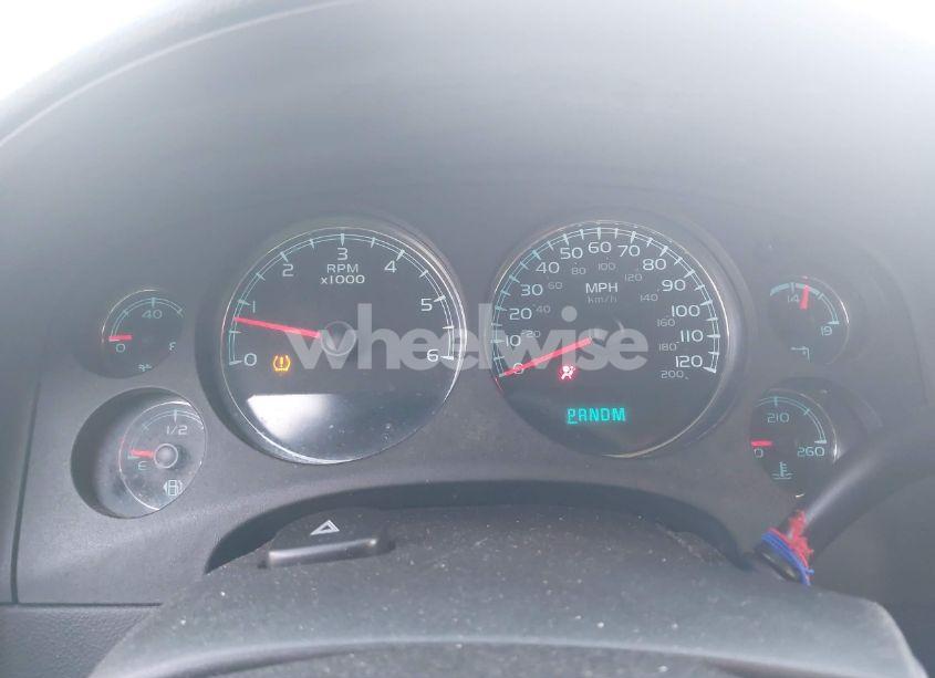 Photo 7 of 2011 Chevrolet Tahoe LS (VIN 1GNSCAE00BR356467)