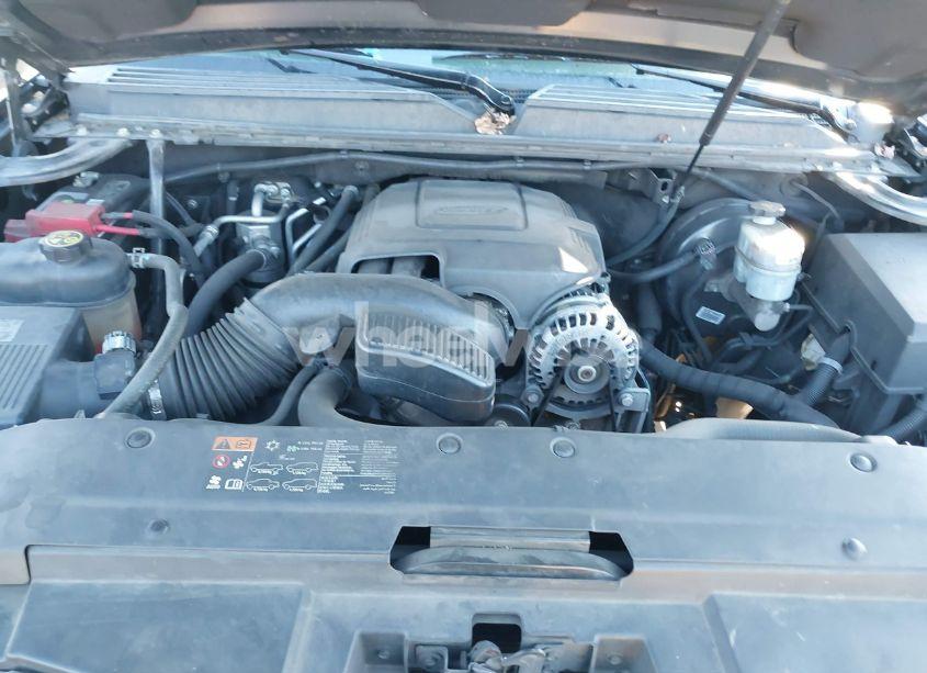 Photo 10 of 2014 Chevrolet Tahoe LS (VIN 1GNSCAE00ER127114)