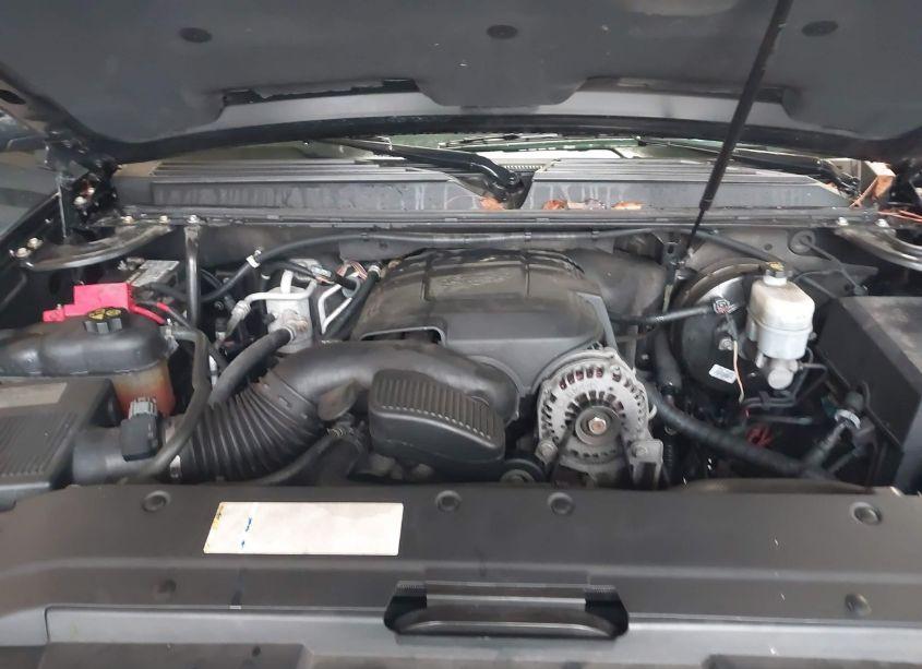 Photo 10 of 2011 Chevrolet Tahoe LS (VIN 1GNSCAE01BR161865)