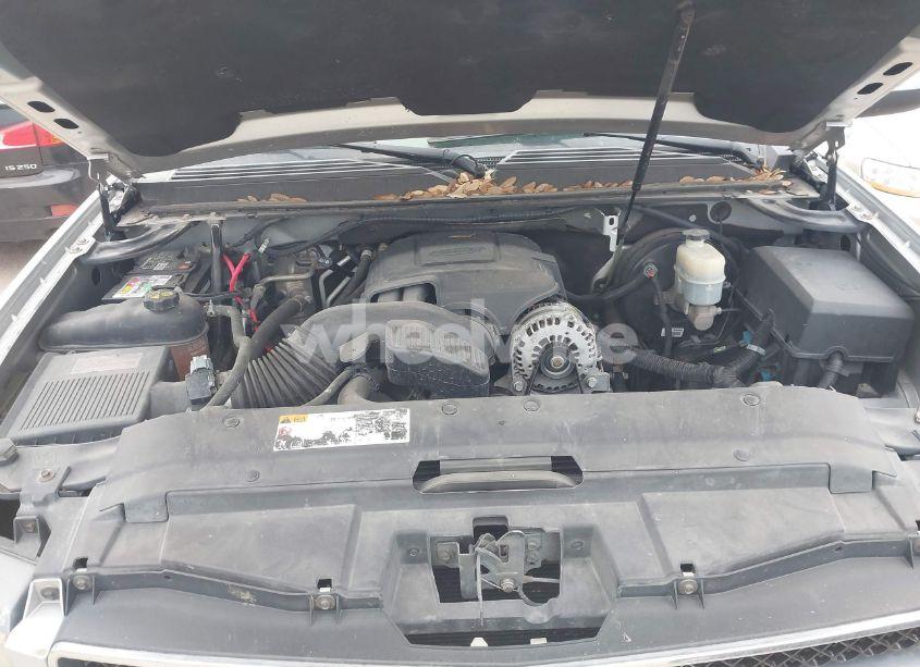 Photo 10 of 2011 Chevrolet Tahoe LS (VIN 1GNSCAE02BR357961)