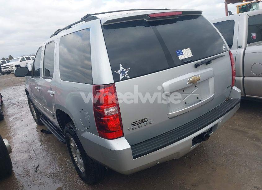 Photo 3 of 2011 Chevrolet Tahoe LS (VIN 1GNSCAE02BR357961)