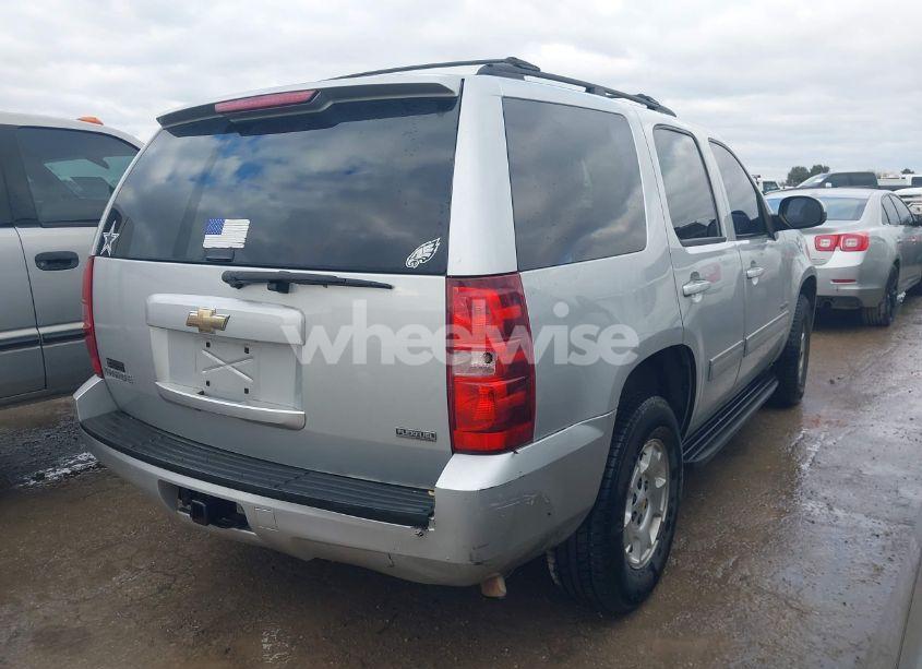 Photo 4 of 2011 Chevrolet Tahoe LS (VIN 1GNSCAE02BR357961)