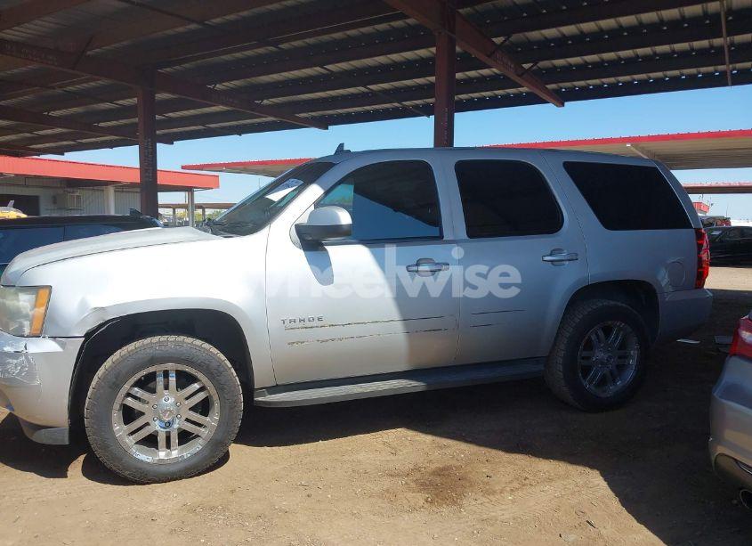 Photo 14 of 2013 Chevrolet Tahoe LS (VIN 1GNSCAE03DR179027)