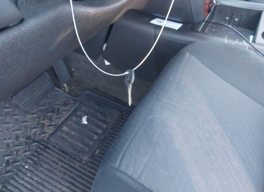 Photo 11 of 2013 Chevrolet Tahoe LS (VIN 1GNSCAE03DR204816)