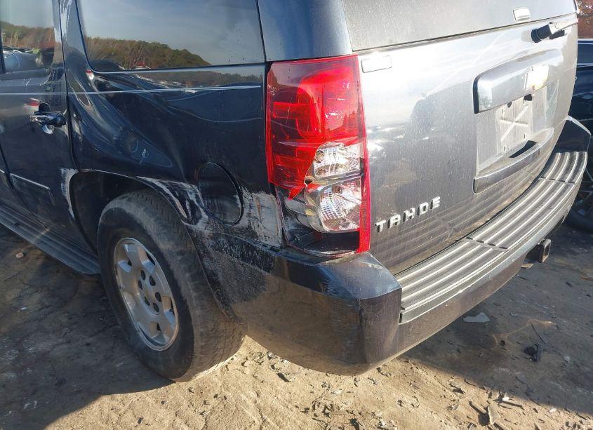 Photo 18 of 2013 Chevrolet Tahoe LS (VIN 1GNSCAE03DR204816)