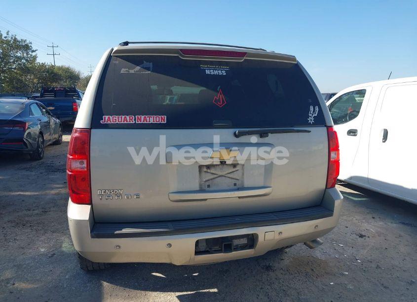 Photo 16 of 2014 Chevrolet Tahoe LS (VIN 1GNSCAE03ER168028)