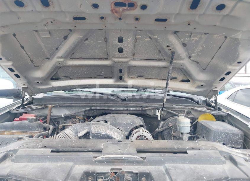 Photo 10 of 2011 Chevrolet Tahoe LS (VIN 1GNSCAE04BR101255)