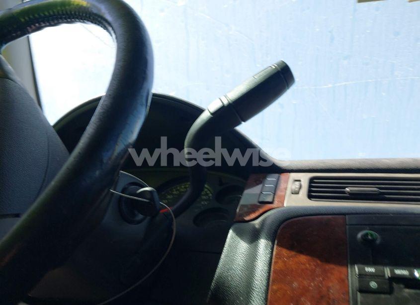 Photo 11 of 2011 Chevrolet Tahoe LS (VIN 1GNSCAE04BR101255)