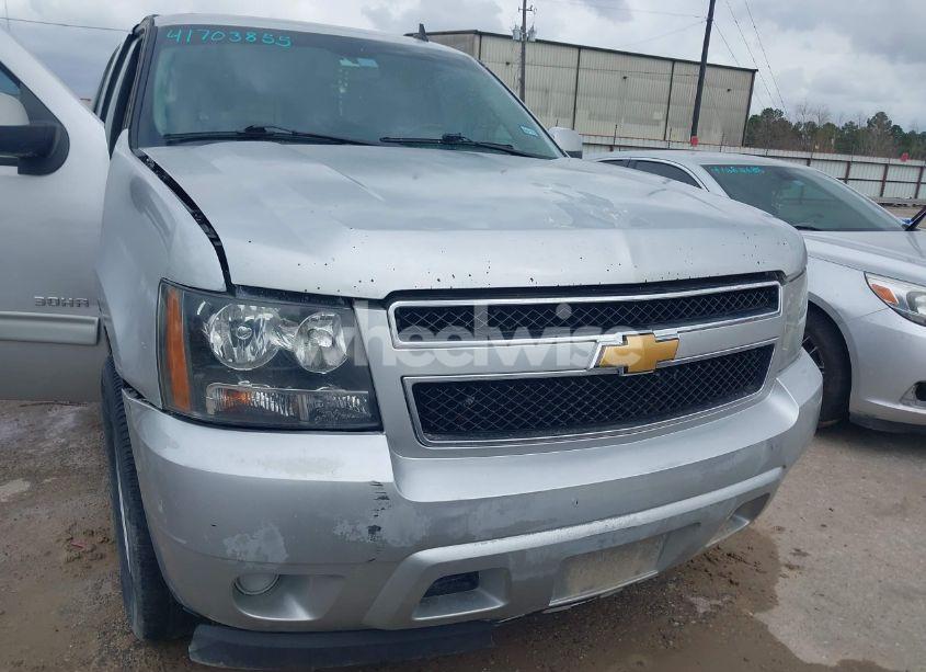 Photo 6 of 2011 Chevrolet Tahoe LS (VIN 1GNSCAE04BR101255)