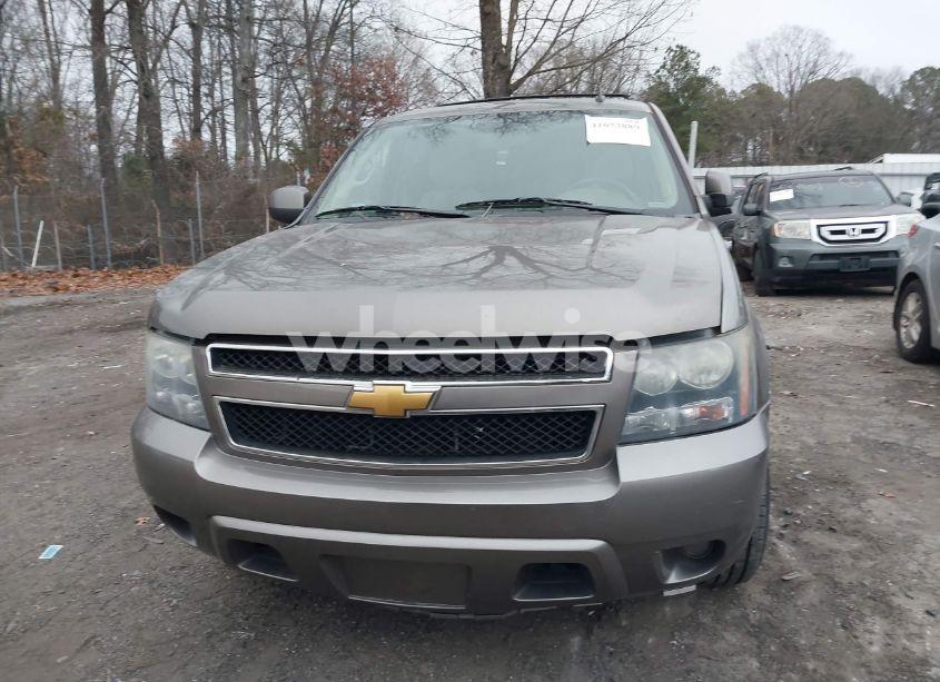 Photo 12 of 2012 Chevrolet Tahoe LS (VIN 1GNSCAE04CR112404)