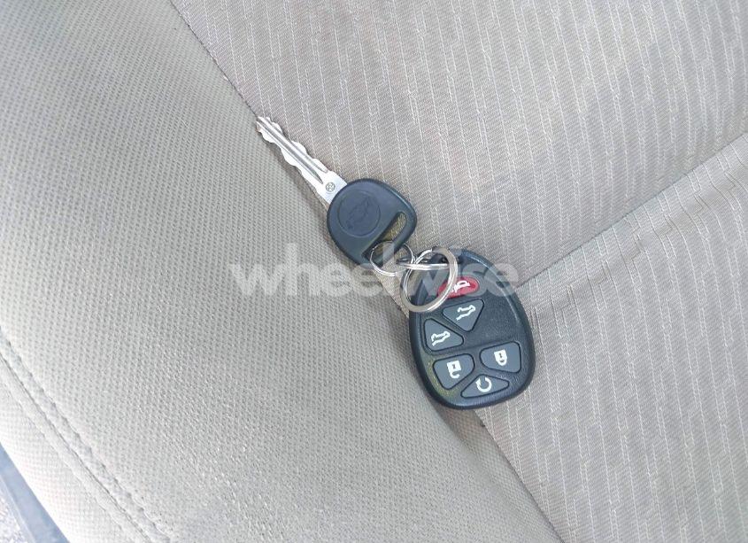 Photo 11 of 2013 Chevrolet Tahoe LS (VIN 1GNSCAE04DR287477)